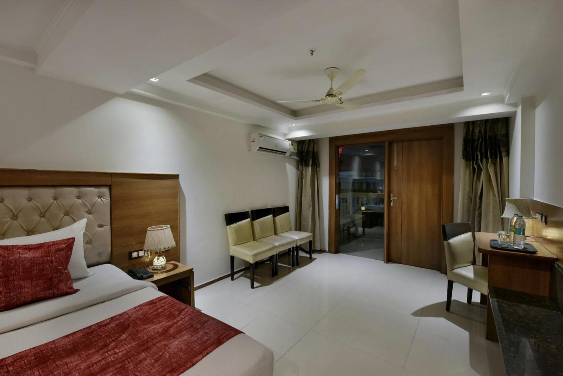 Hotel Lotus Paradise - Banquet & Dining - Near Murthal Sukhdev Rai Exterior photo